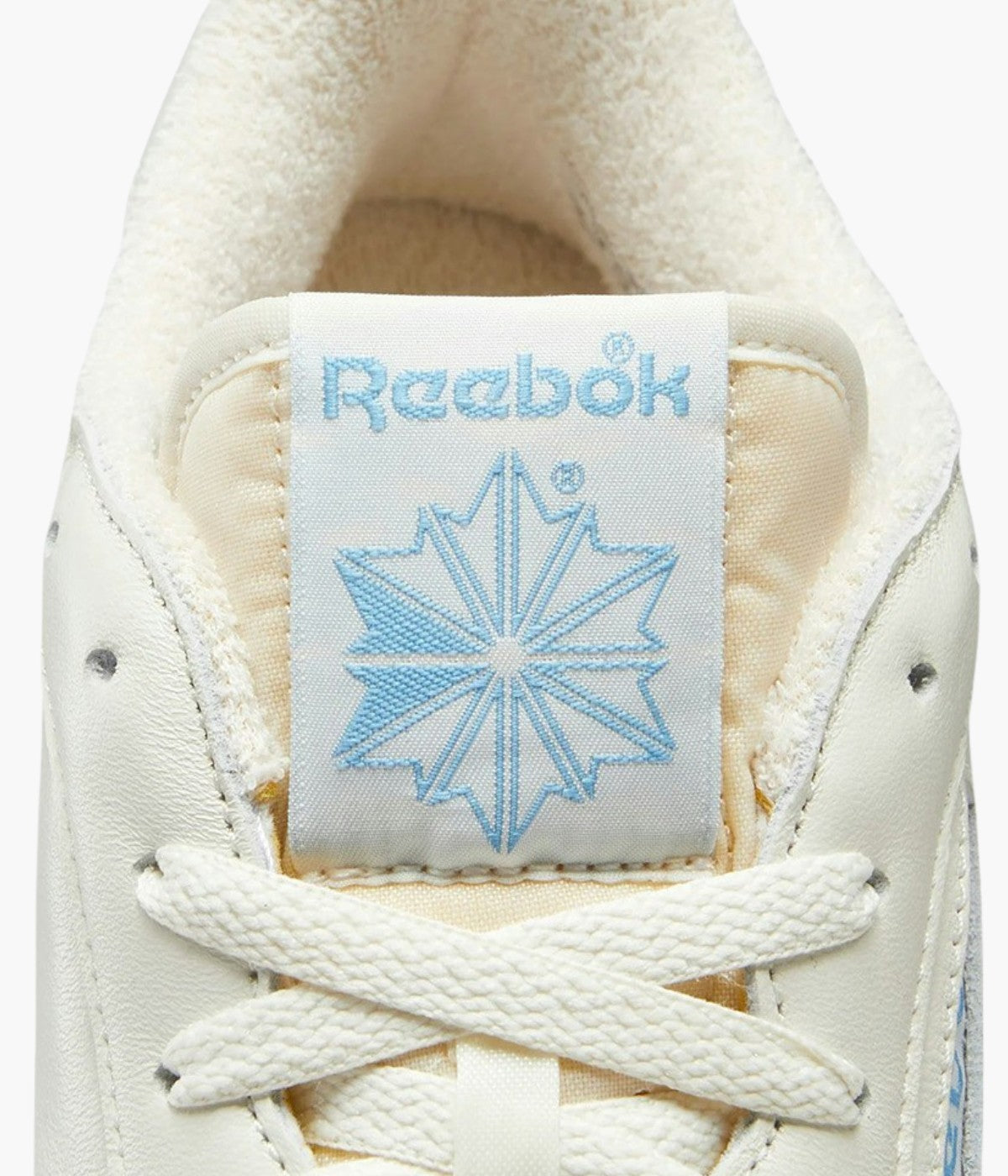 #color_Chalk / Alabas / Essblu