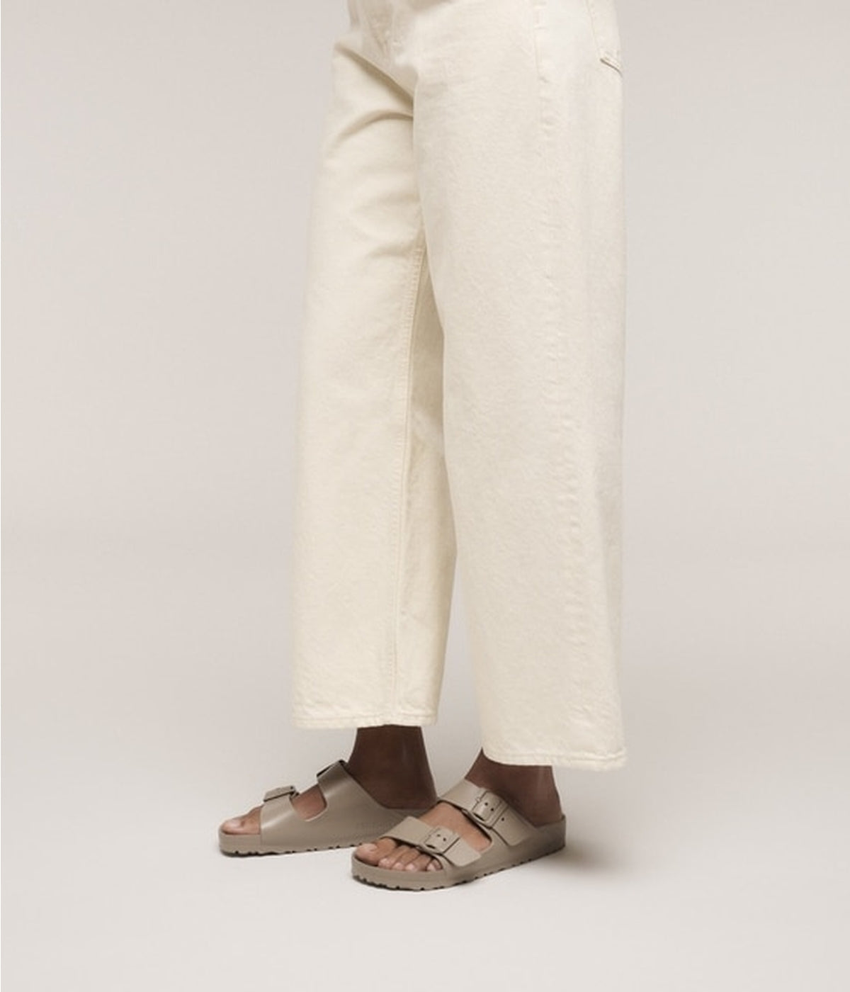 #color_Gray Taupe