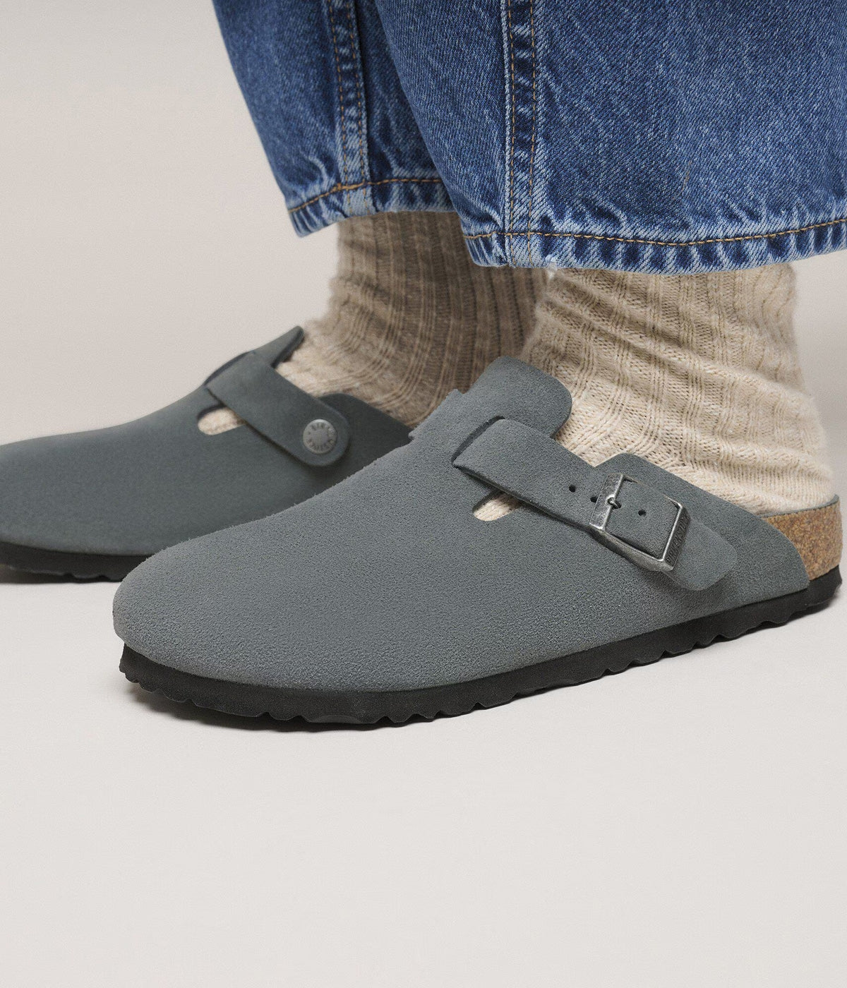 #color_Basalt Gray Tonal