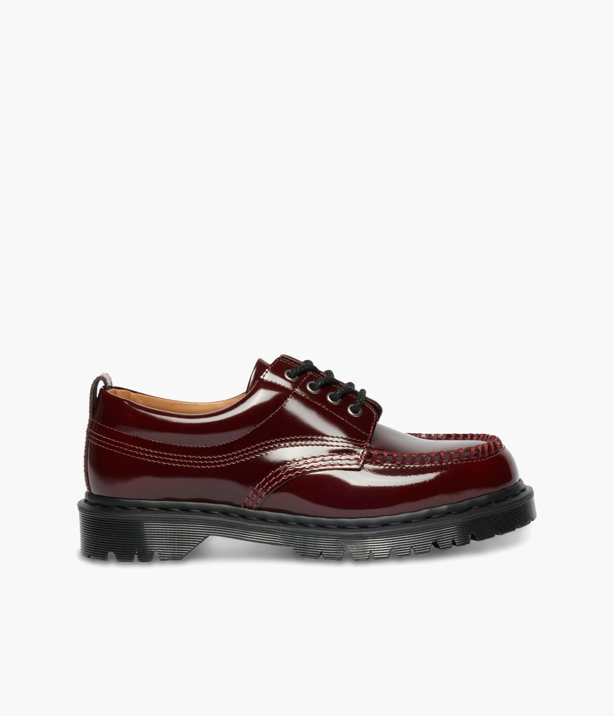 靴 Dr. MARTENS LOWELL SHOE Dr. Martens Lowell Moc Toe Shoes Cherry Red Lacquered Leather