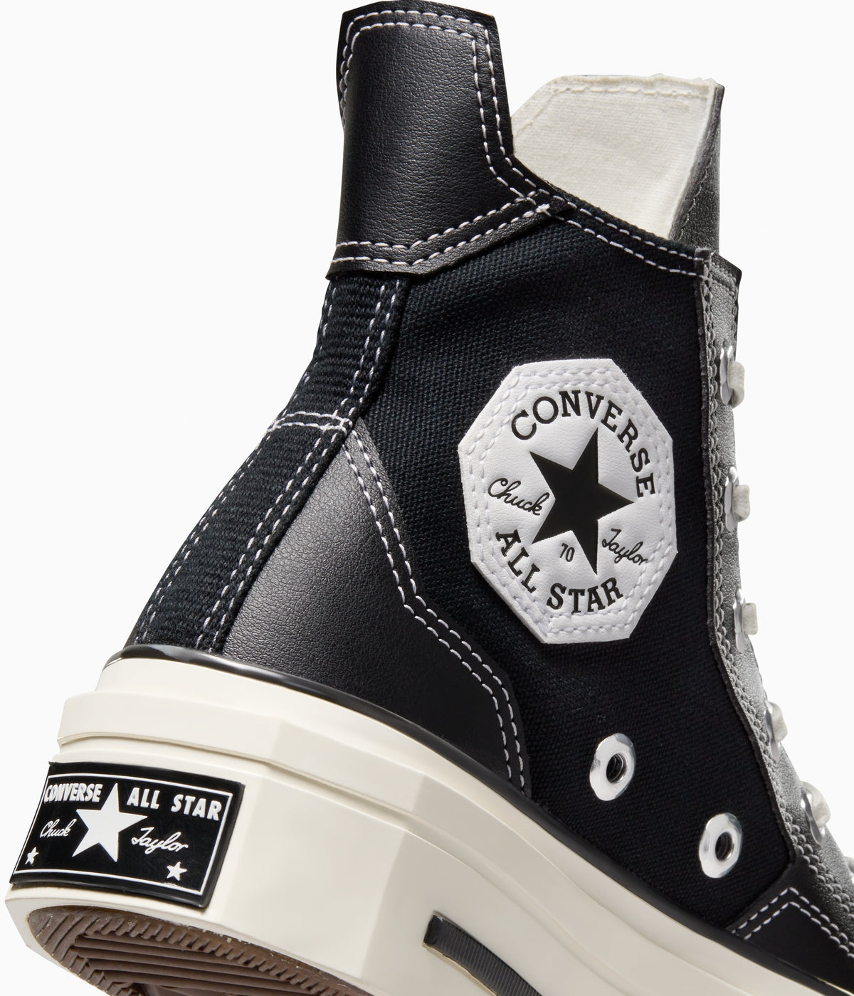 #color_Black / Black / Egret