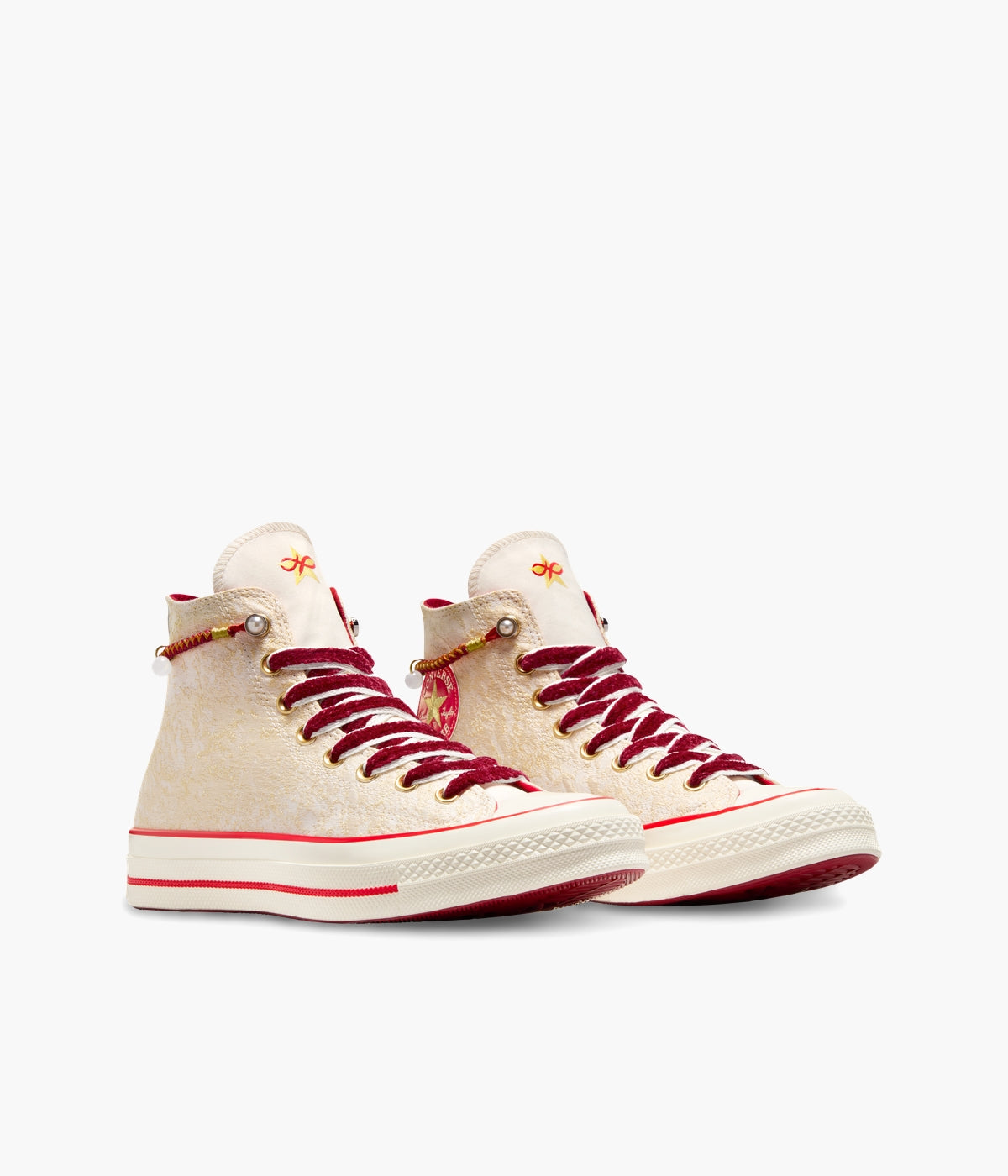 #color_Egret/Enamel Red/Light Gold