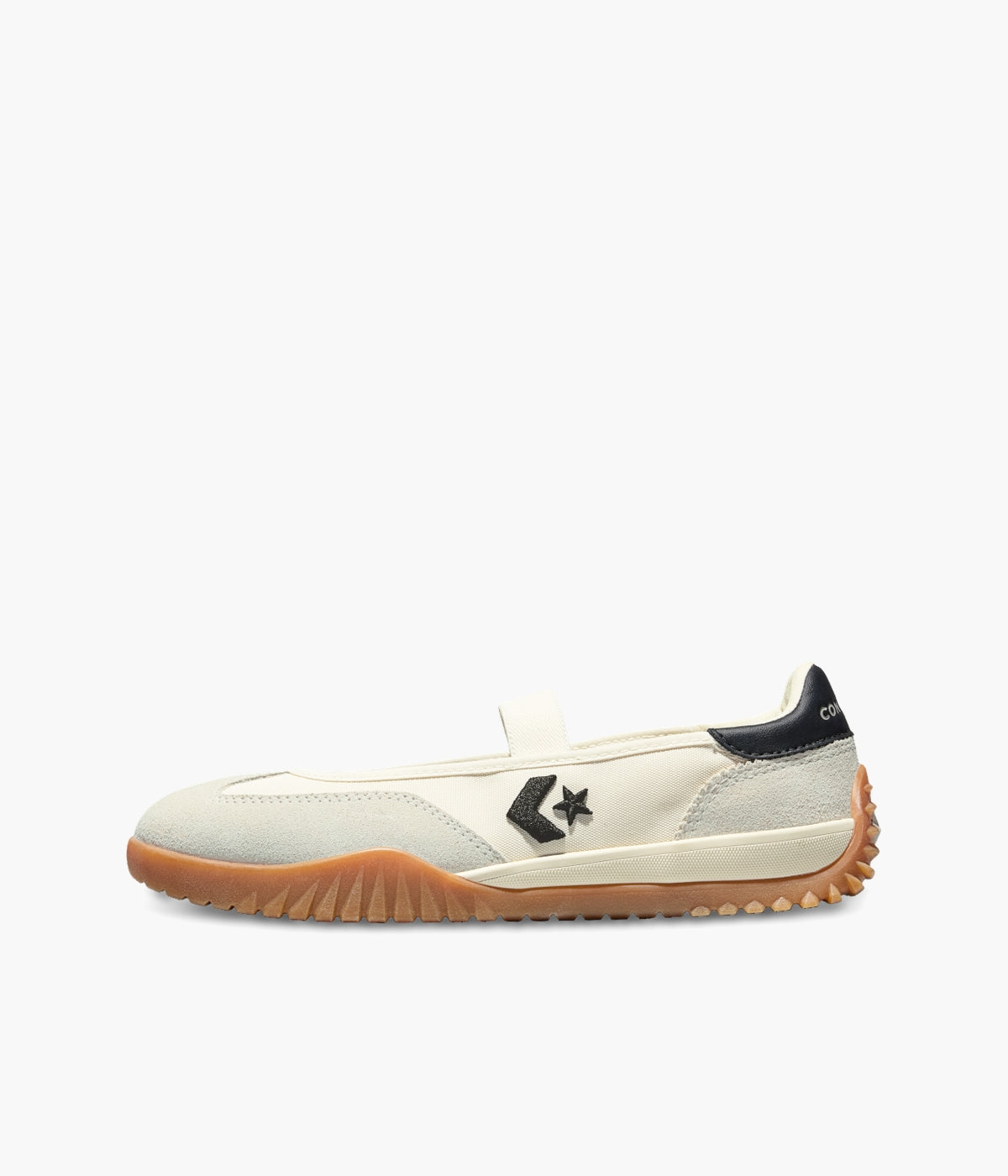 #color_Egret/Black/Gum