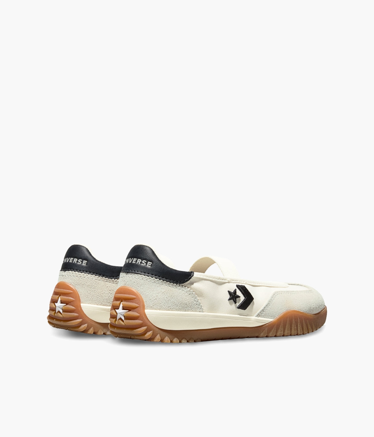 #color_Egret/Black/Gum