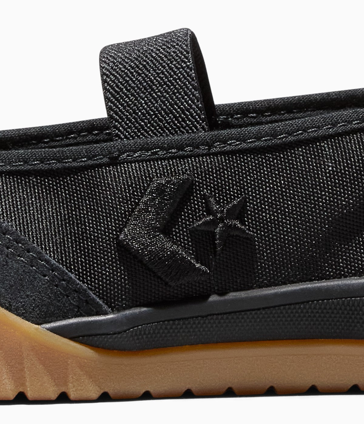 #color_Black/Black/Gum