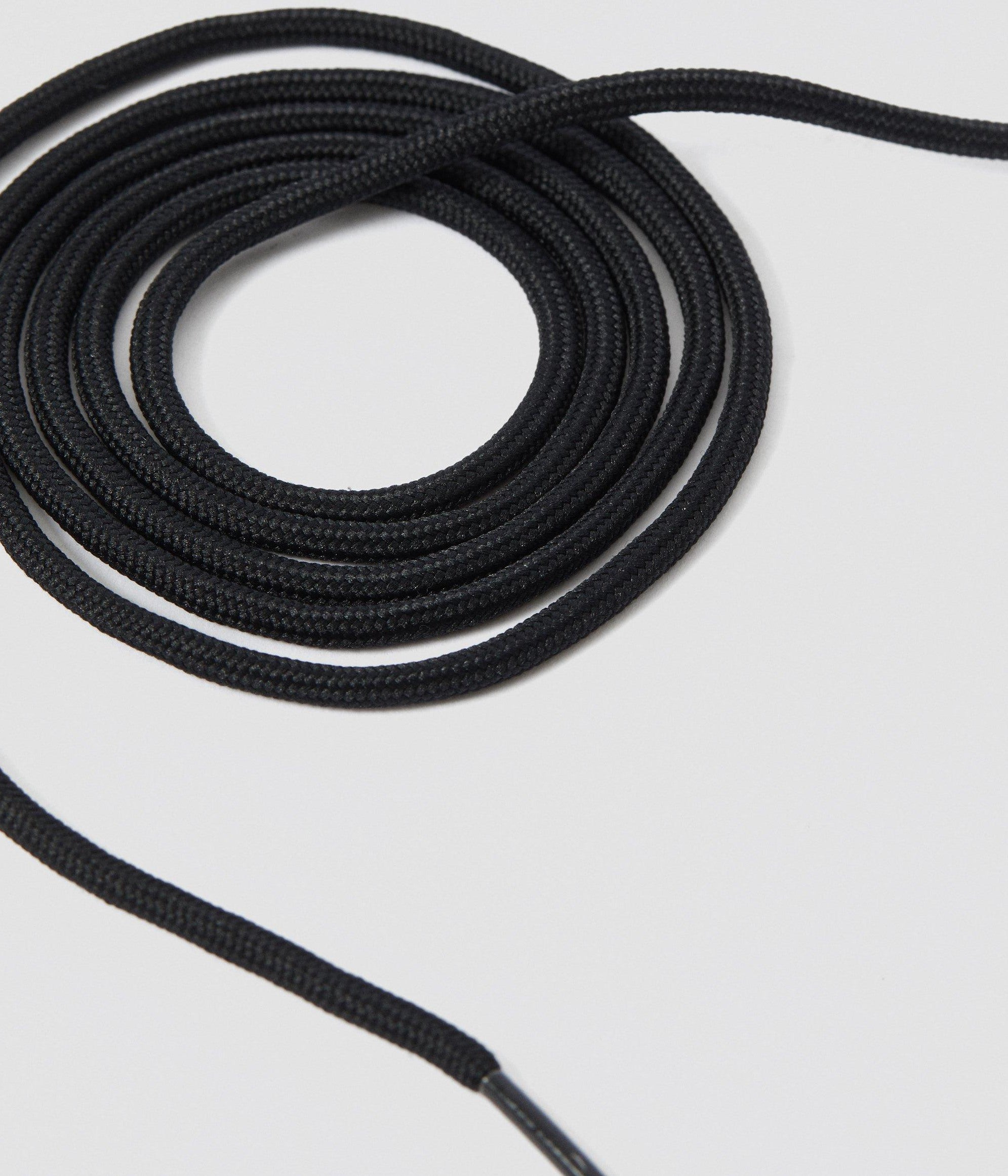 #color_Black — Polyester