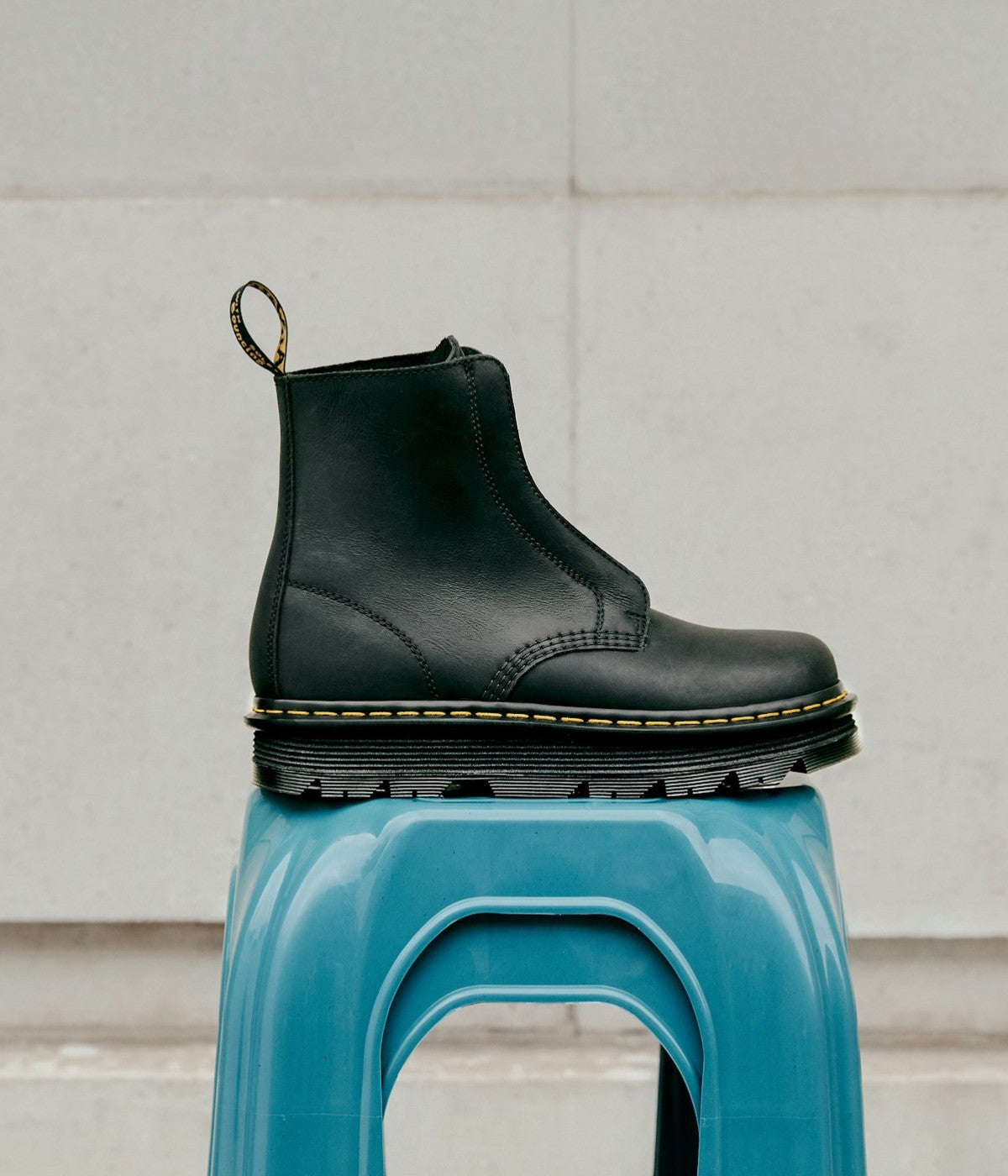 #color_Black / Wyoming