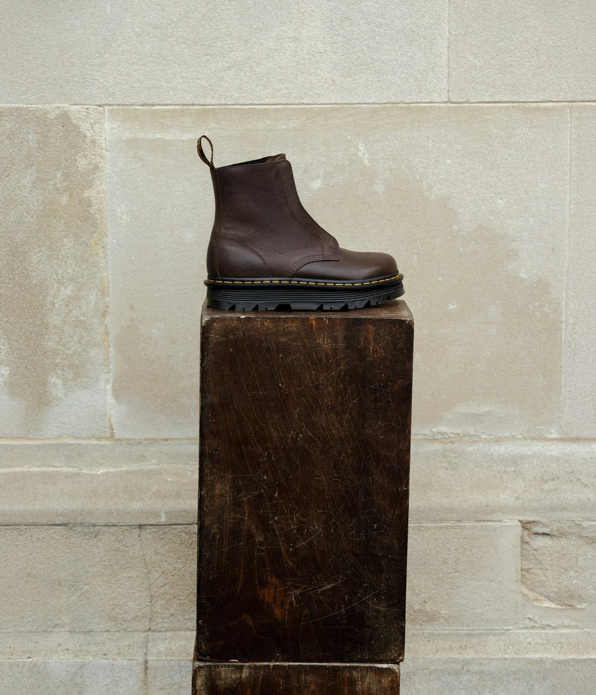 #color_Dark Brown / Wyoming