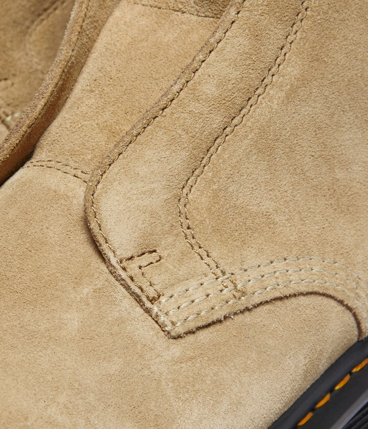 #color_Tan / Suede Leather