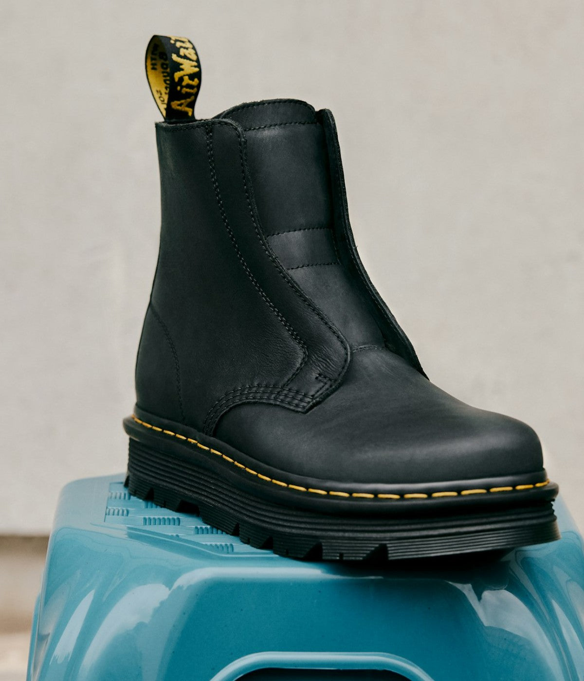 #color_Black / Wyoming