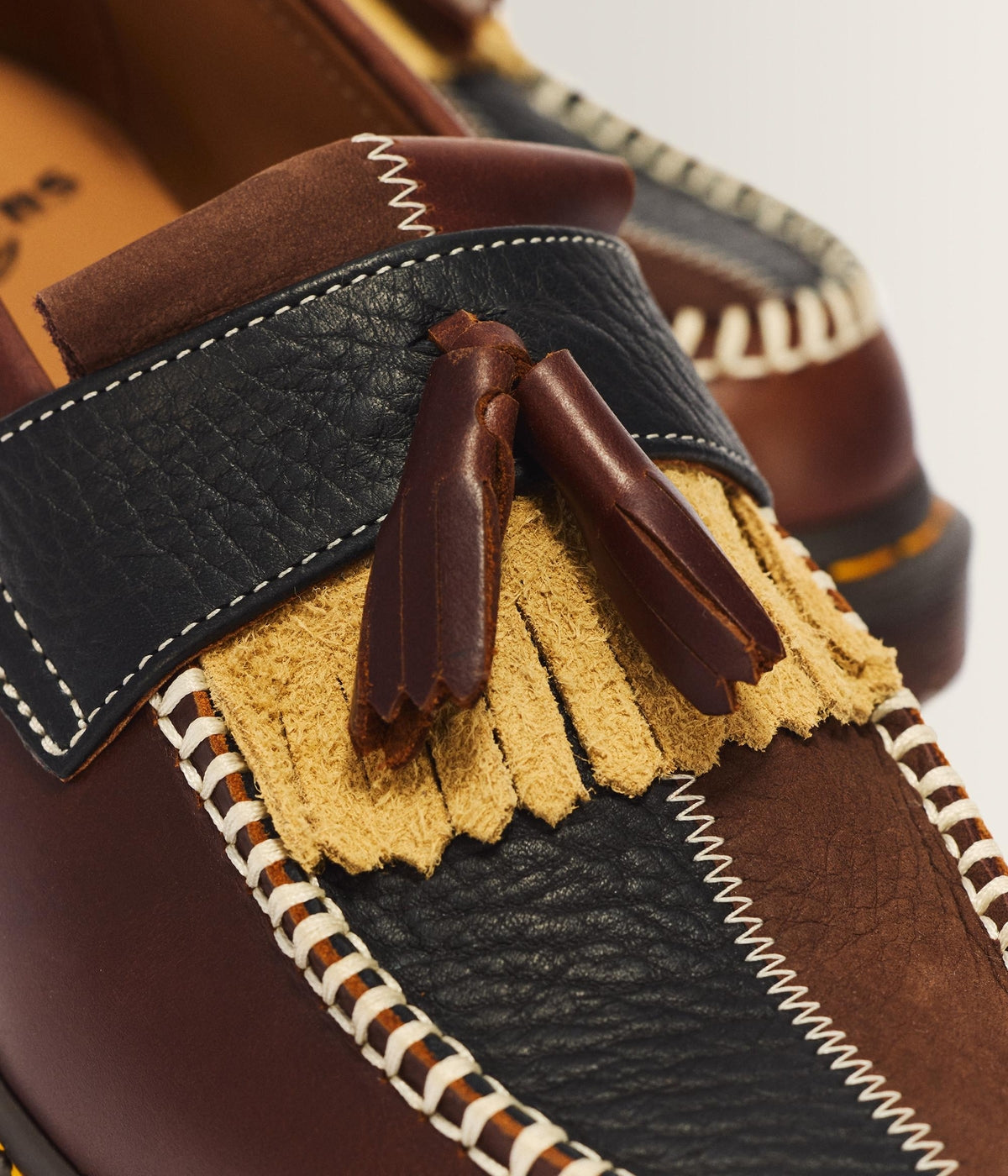 #color_Butterscotch / Dark Brown