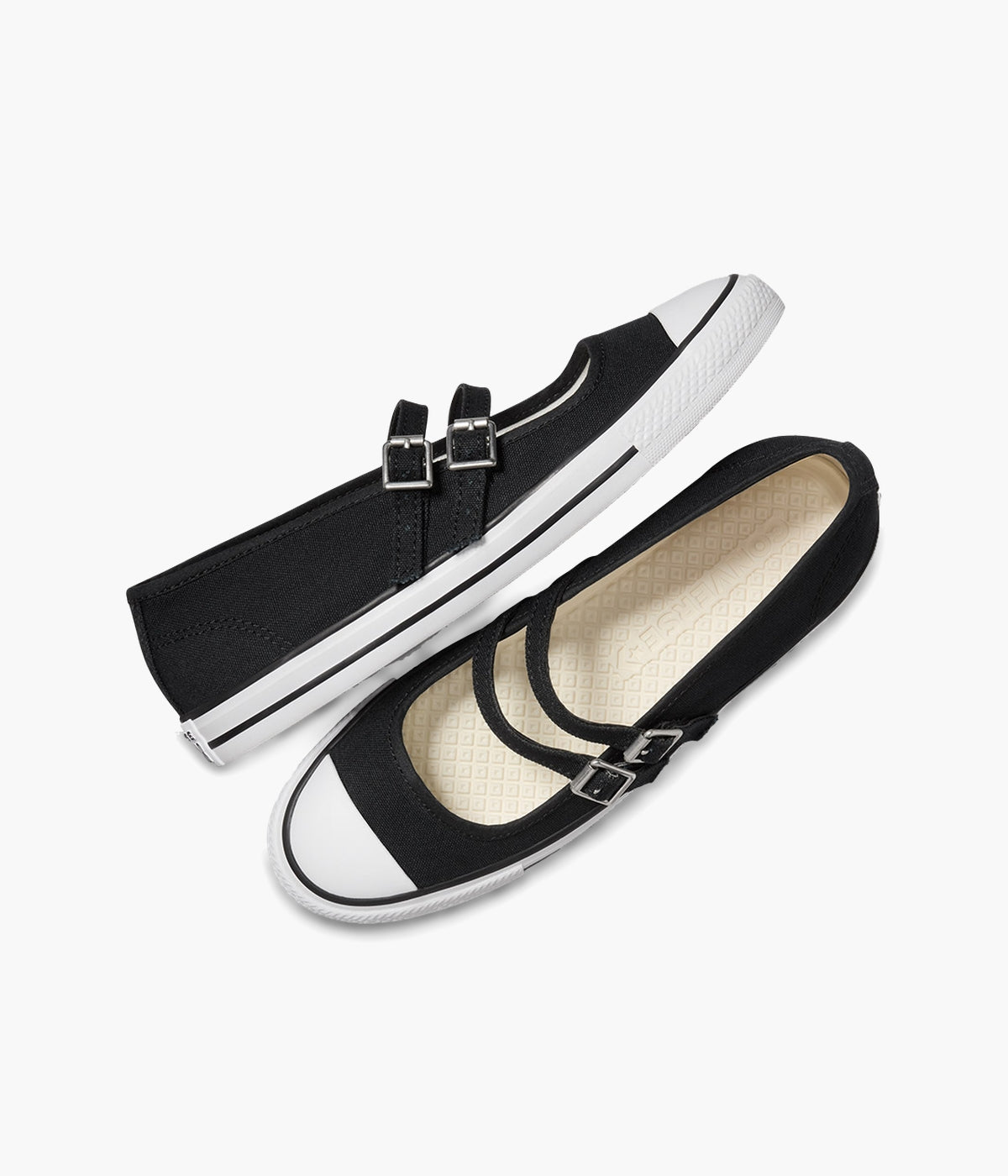 #color_Black / Egret / Black