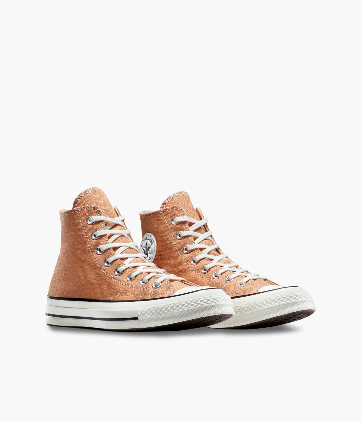 #color_Clay Court / Egret / Black