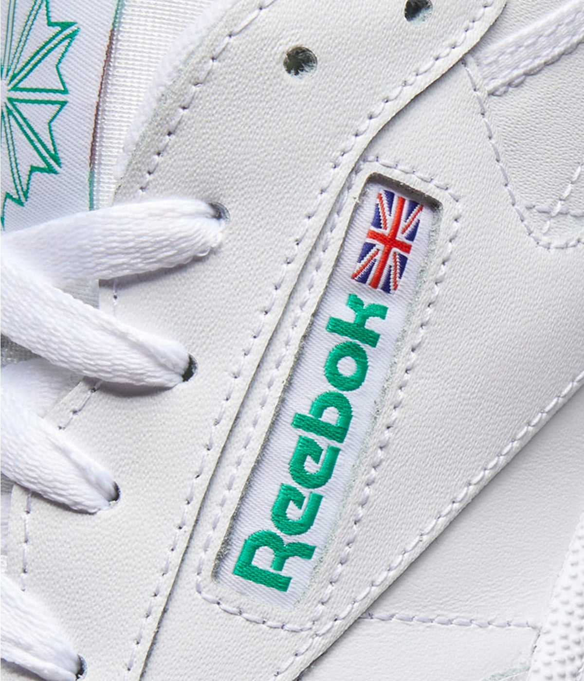 #color_Intense White / Green