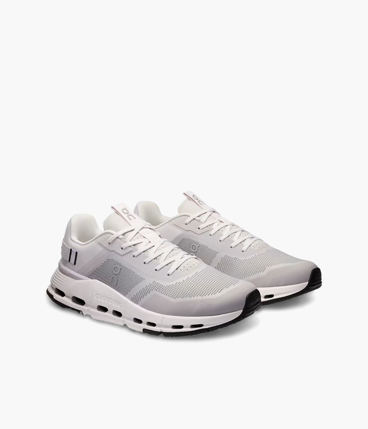 #color_frost / white