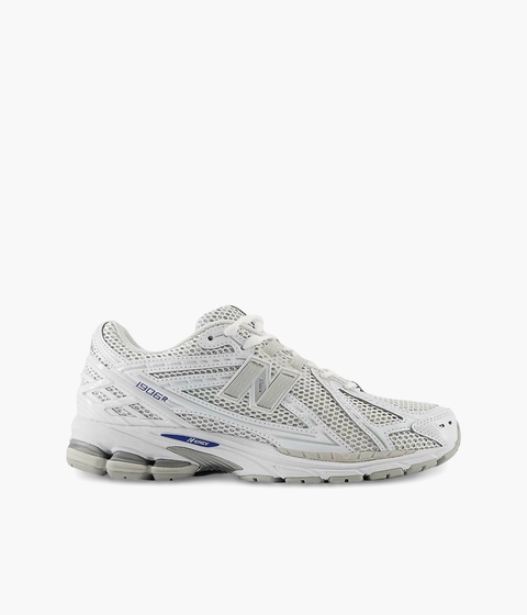 #color_White With Team Royal And Silver Metallic