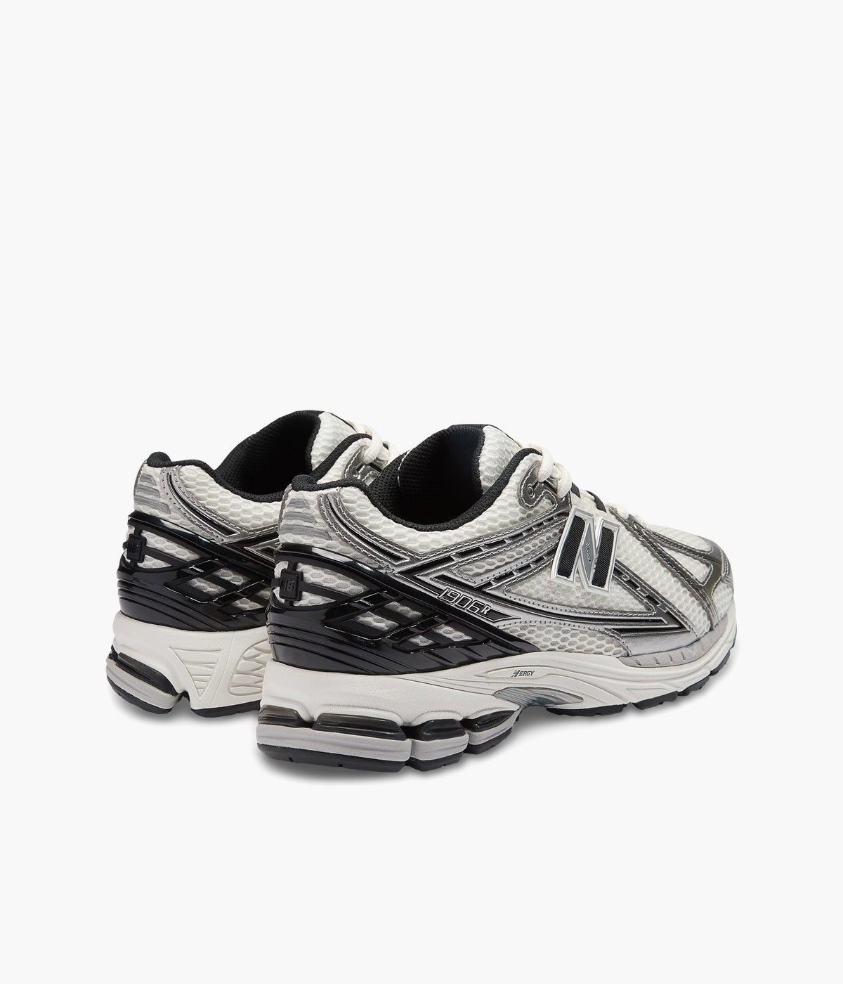 #color_Silver Metallic/Black