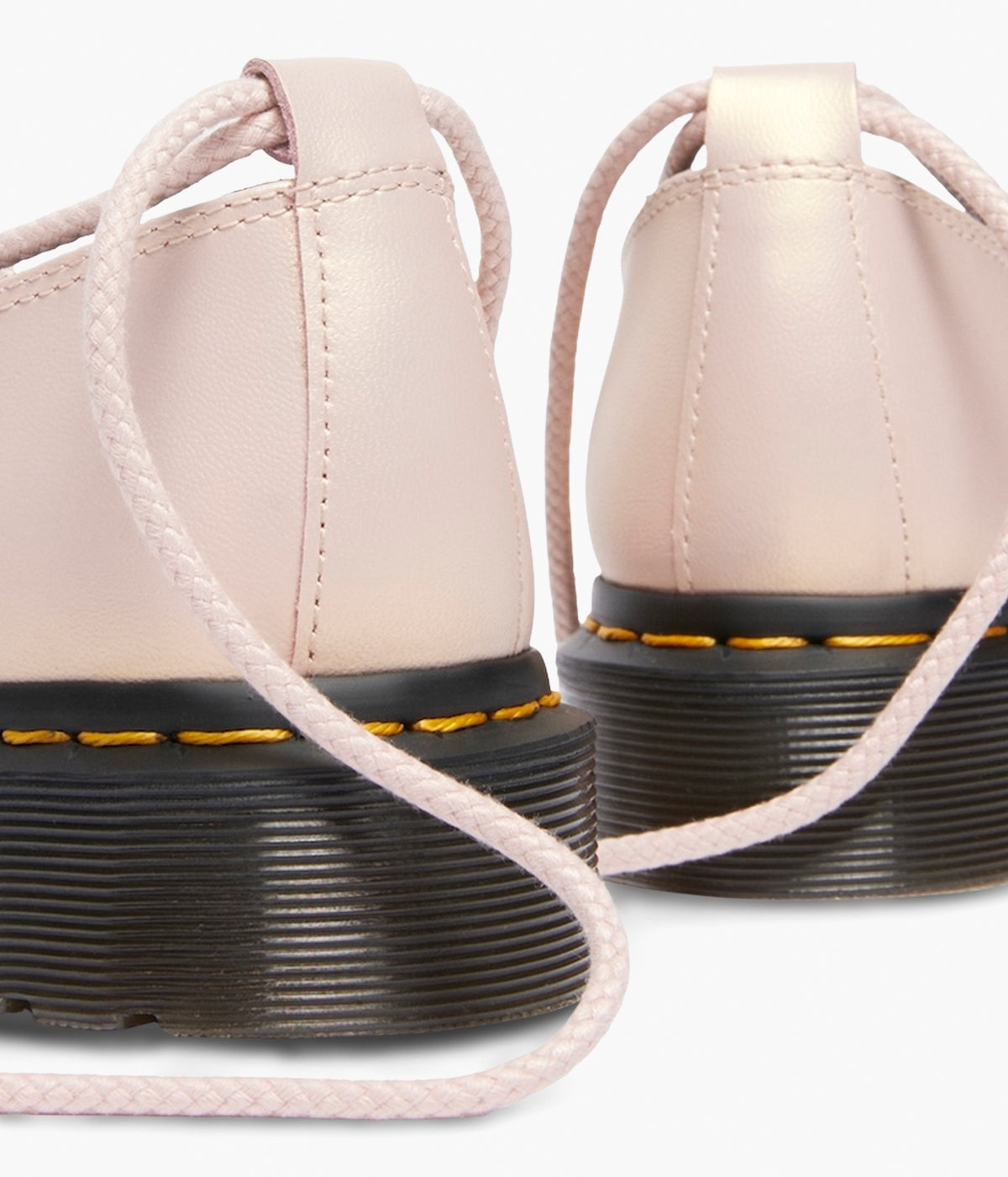 #color_Powder Pink / Gold