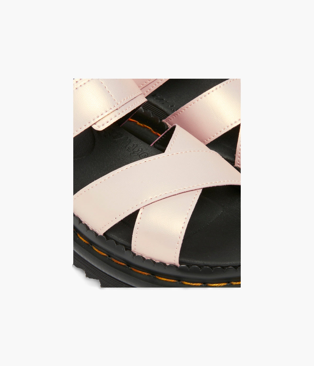 #color_Powder Pink / Gold