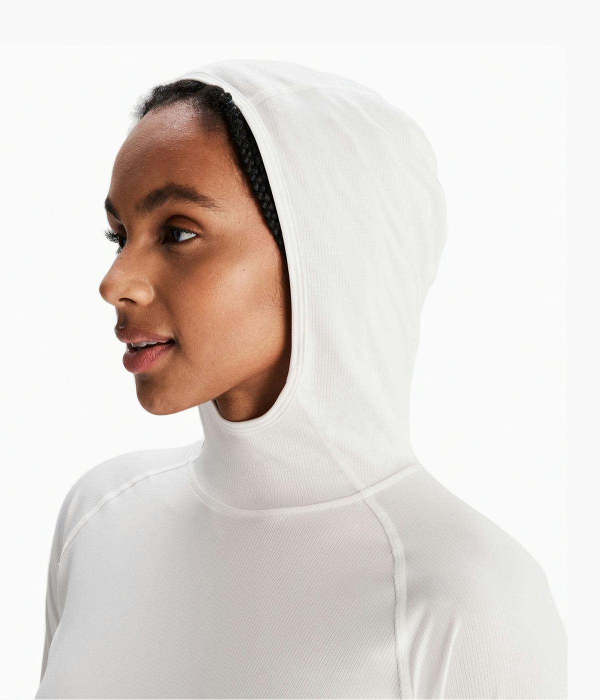 #color_White