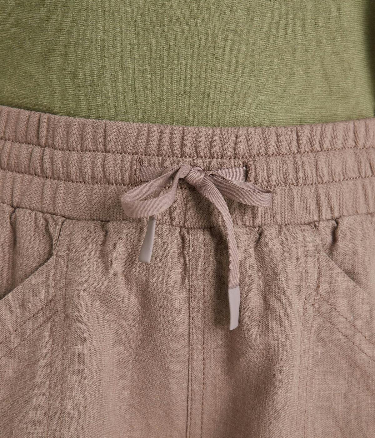 #color_Taupe