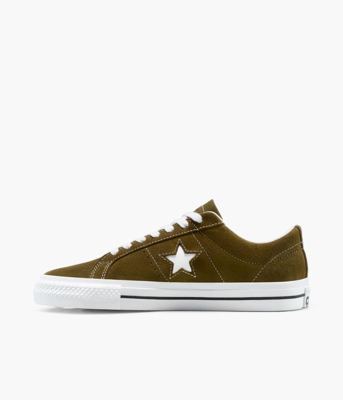 #color_Surplus Olive/White/Black