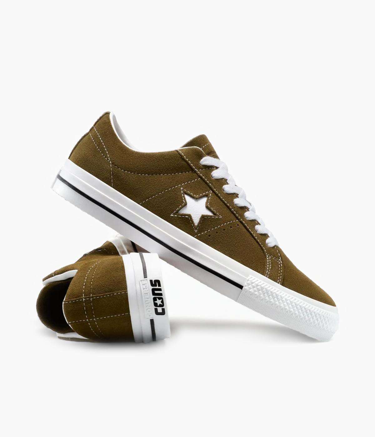 #color_Surplus Olive/White/Black