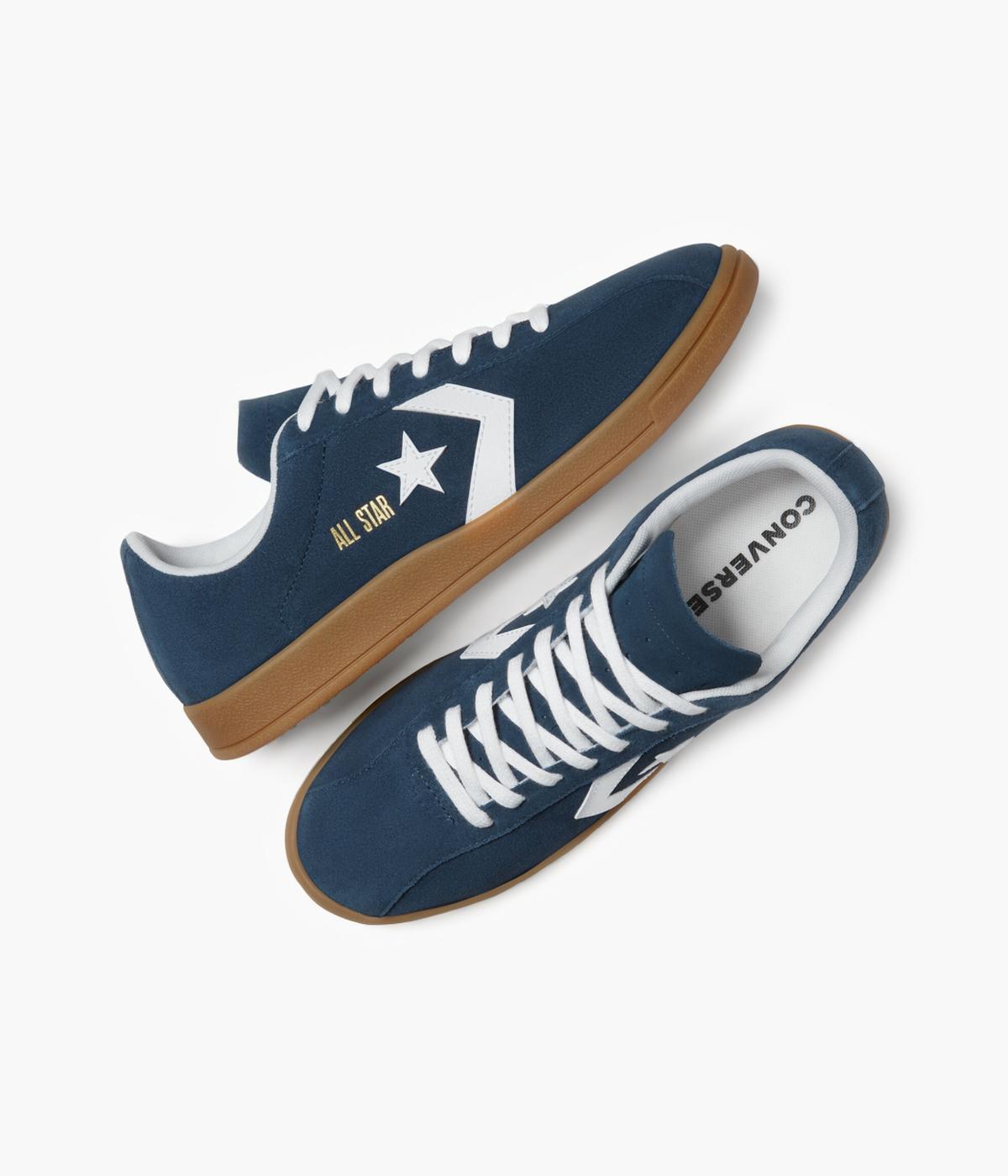 #color_Navy/White/Gum
