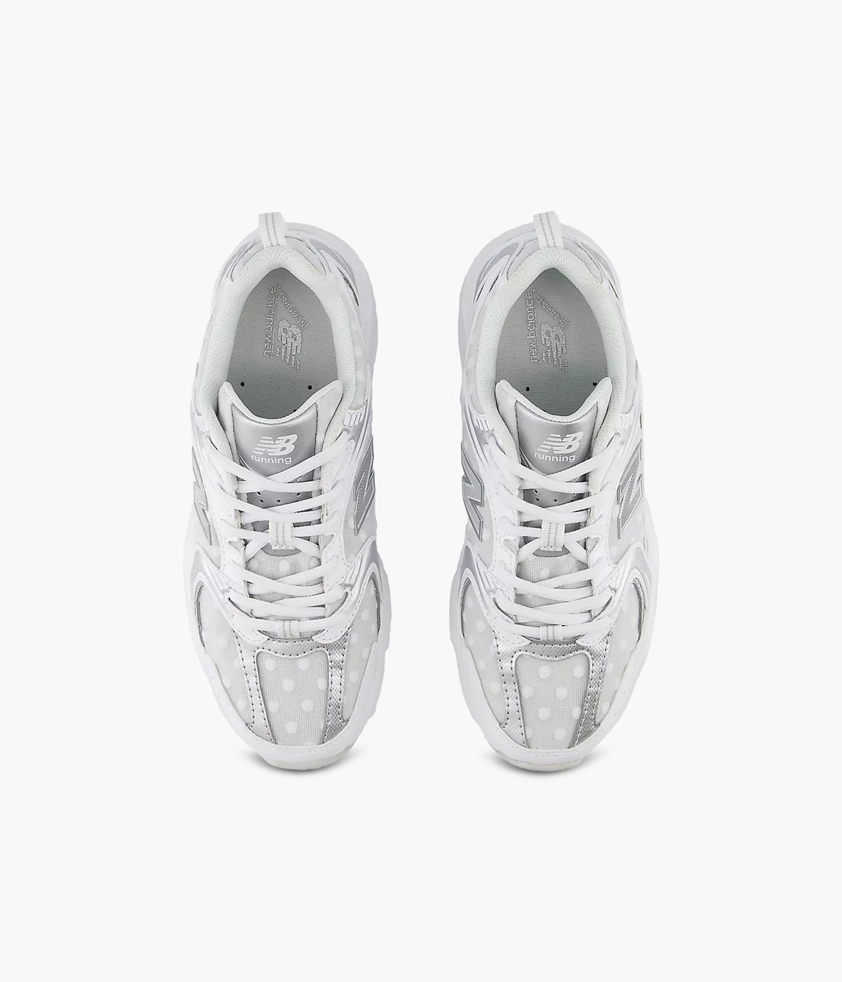 #color_White With Silver Metalic