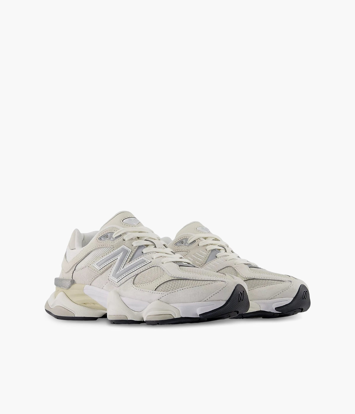 #color_Sea Salt With Moonbeam And Turtledove