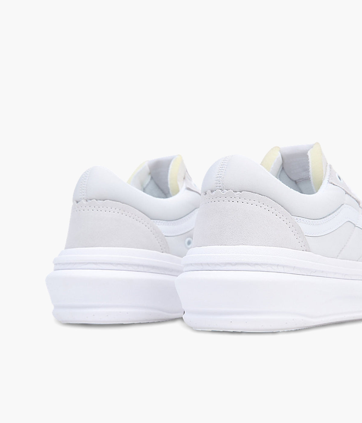 #color_Light Grey / White