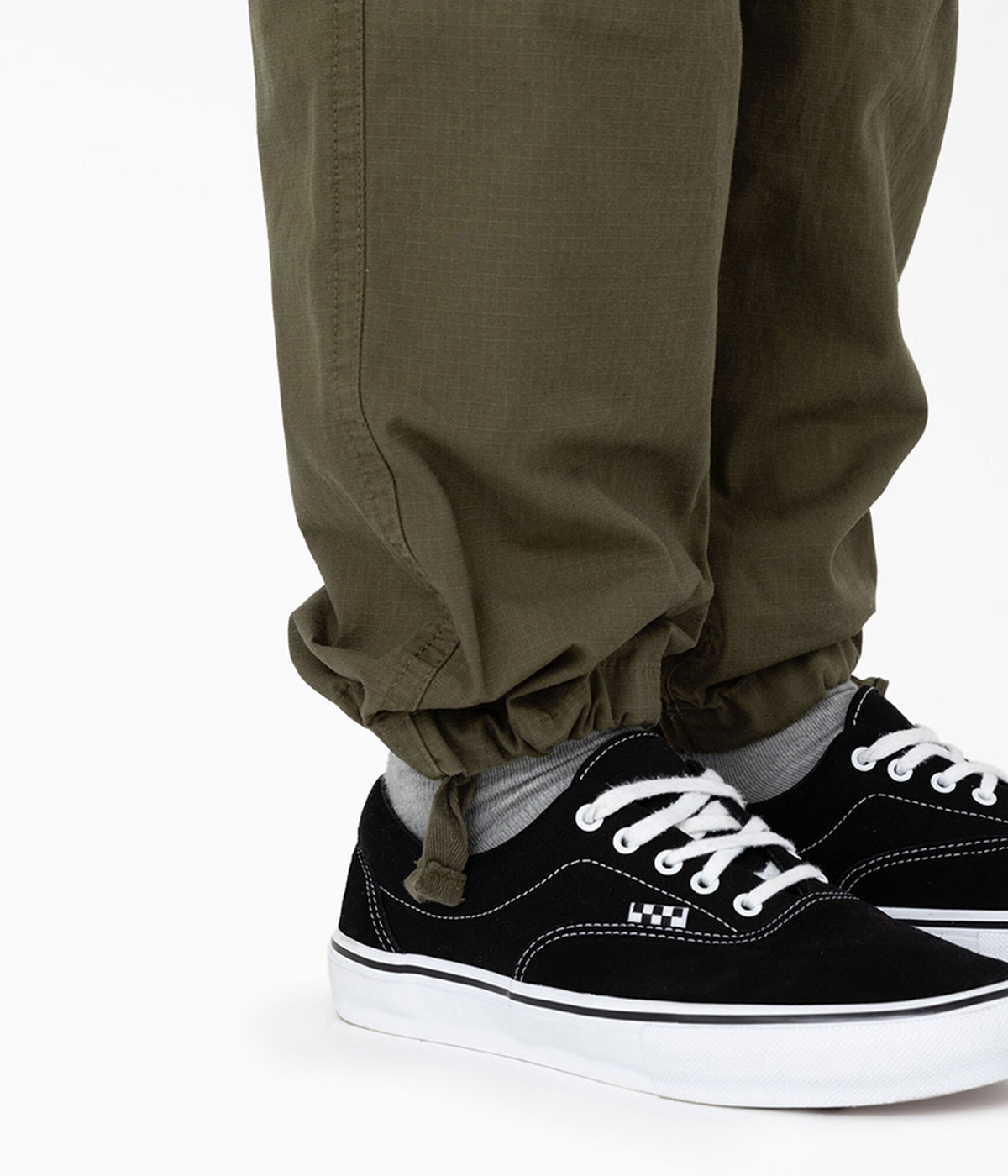 #color_Military Green