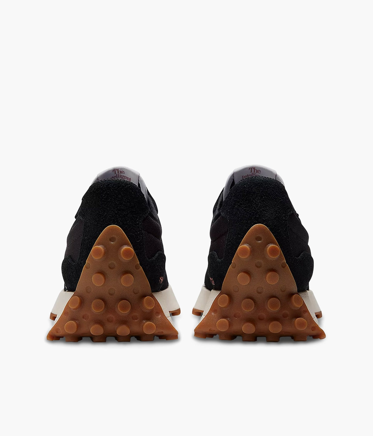 #color_Black With White And Mineral Red