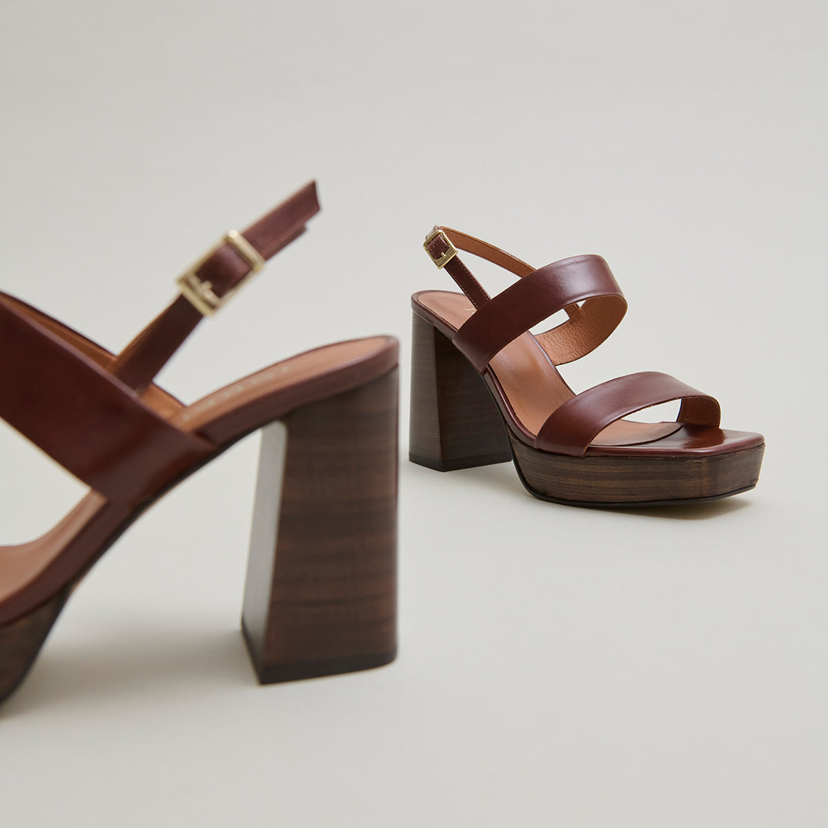 #color_Marron