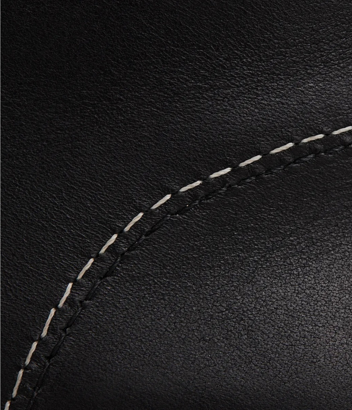 #color_Black Boundary