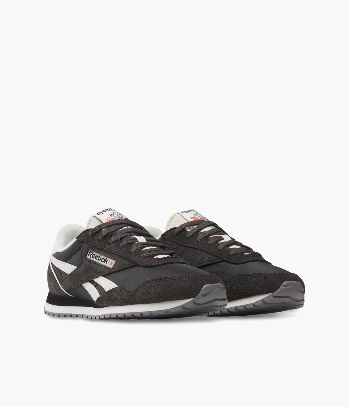 #color_Washed Black/Washed Black/Chalk