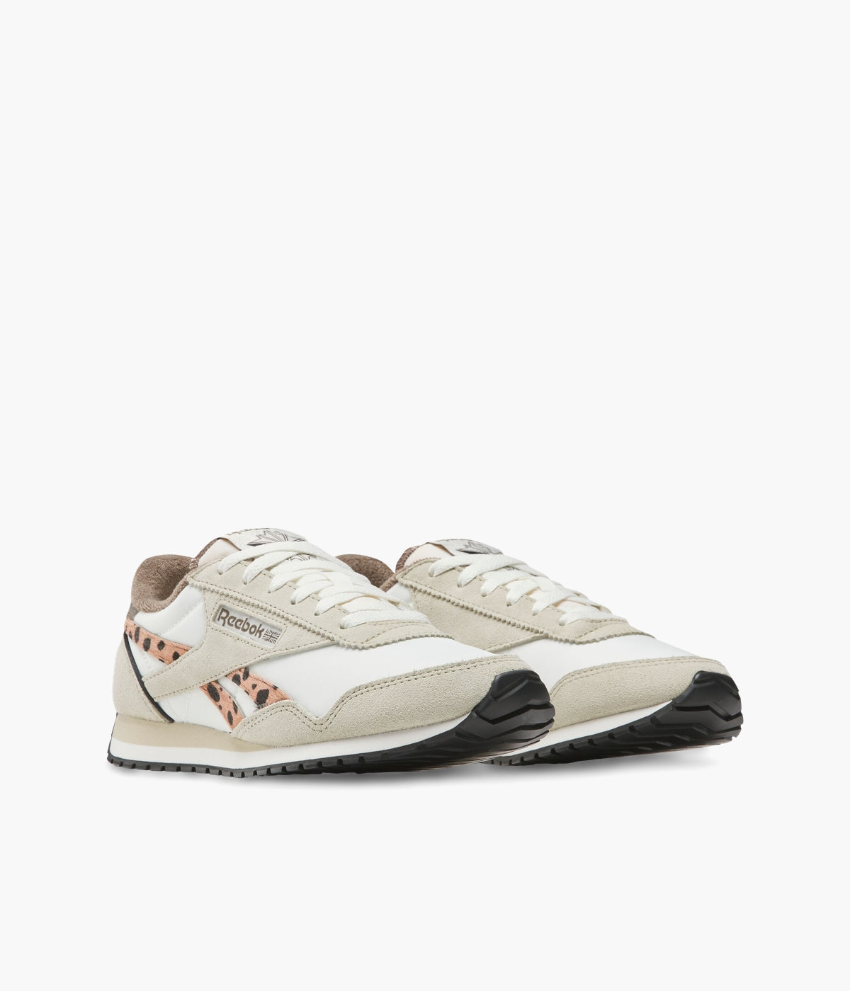 #color_Chalk/Classic Beige/Trek Grey