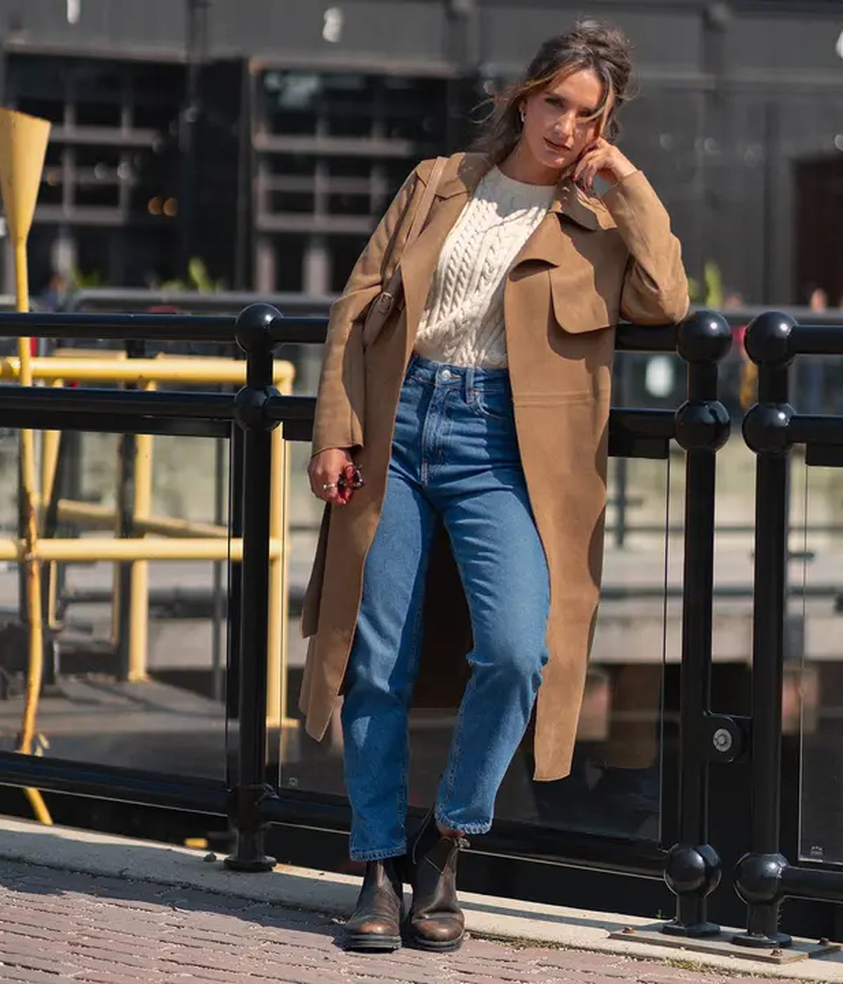 #color_Vintage Brown