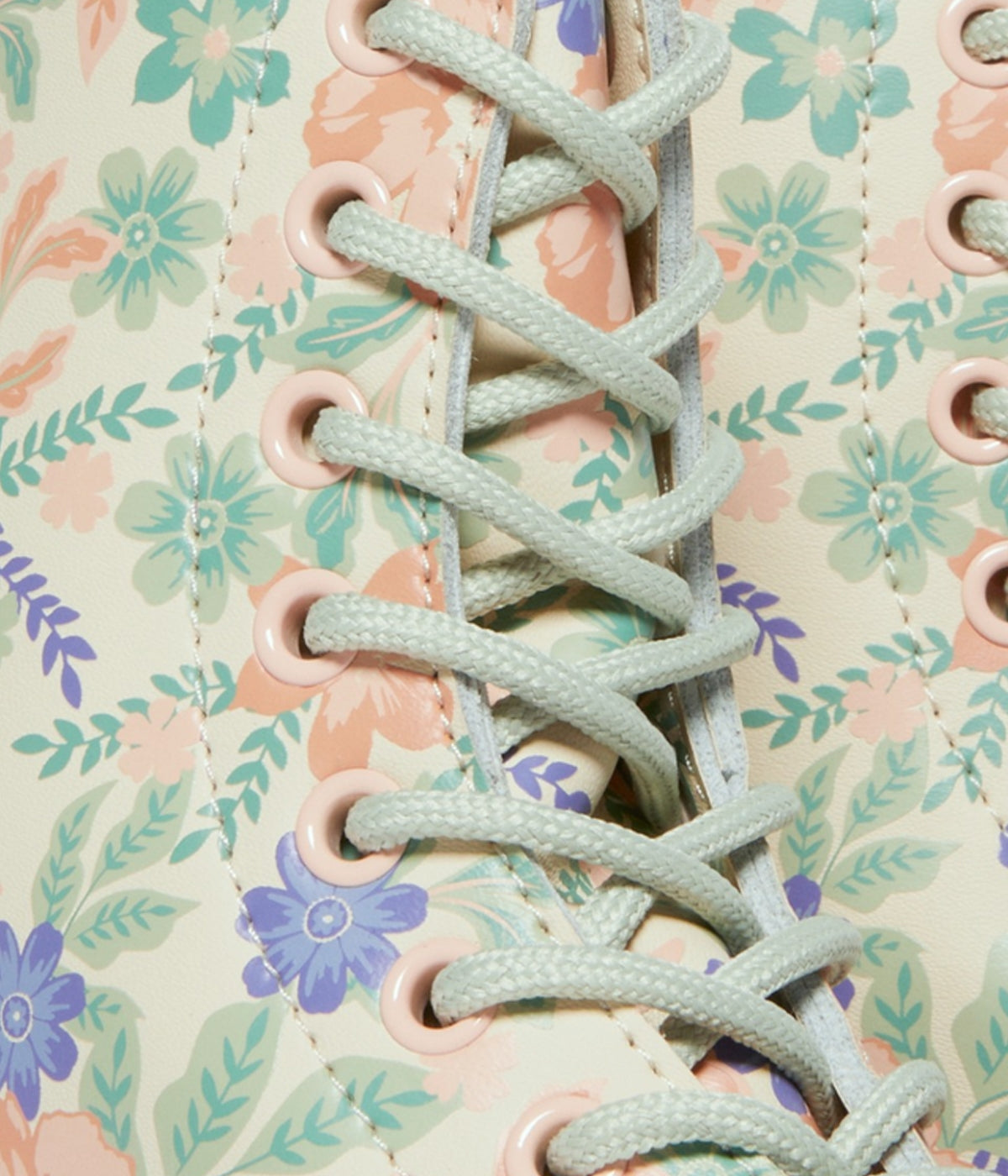 #color_Cloud Cream / Multi