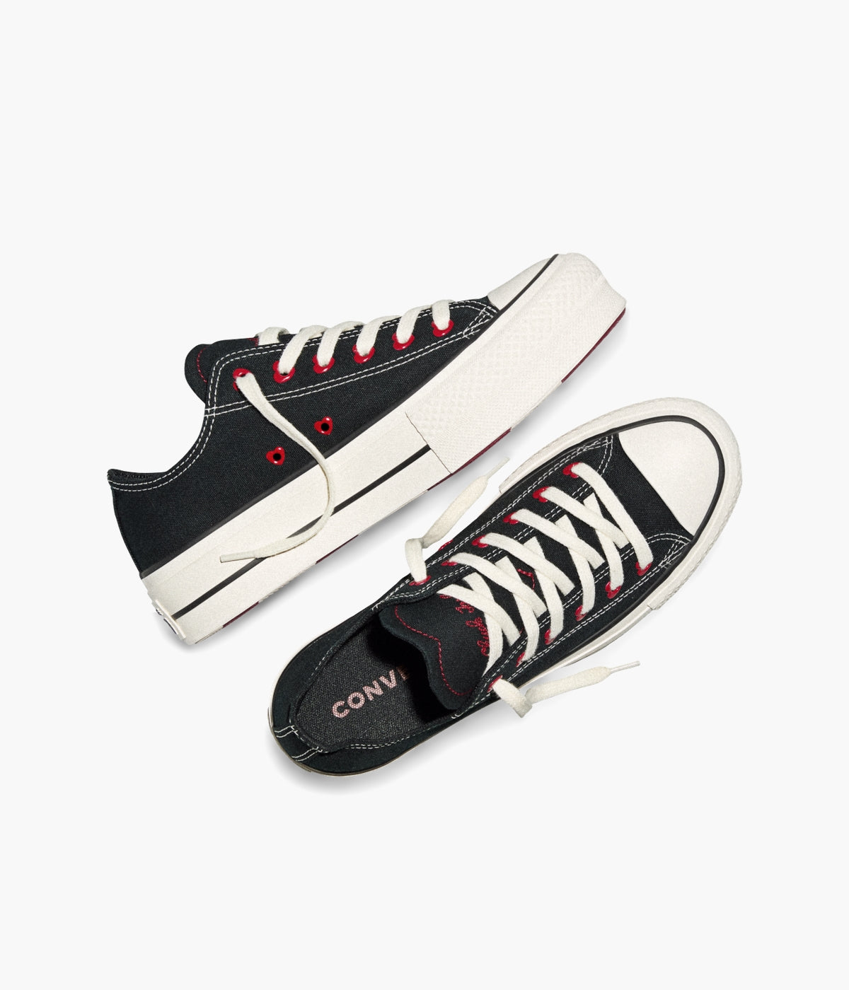 Converse Chuck Taylor Lift Platform Hearts | Canvas & Heart