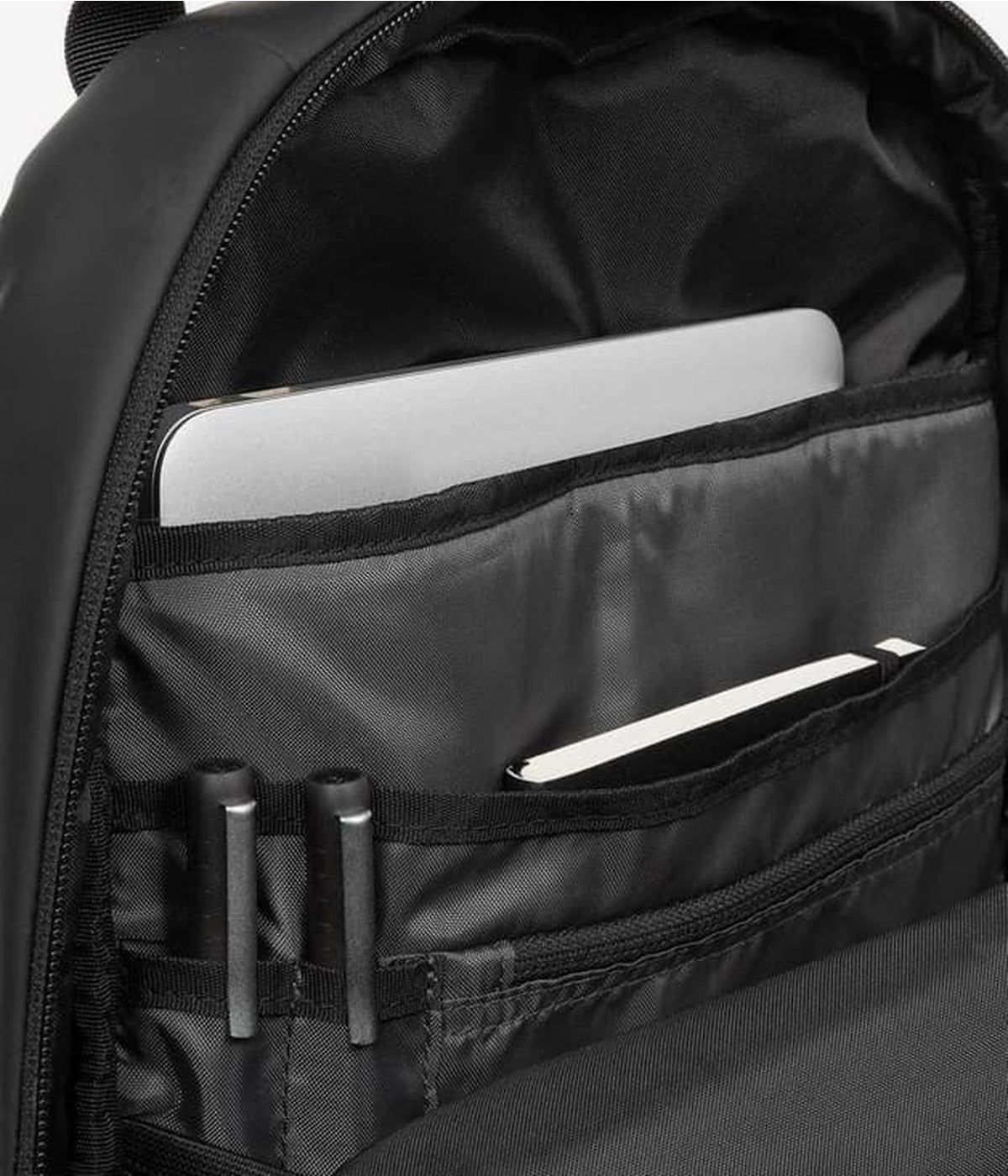 #color_Cnnct F Matte Black