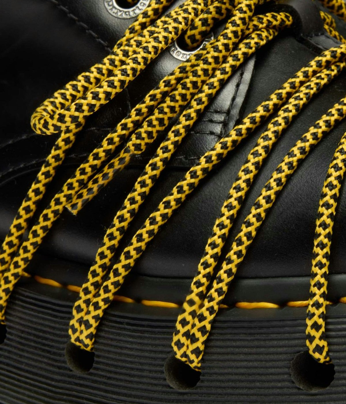 #color_Black / Abruzzo WP