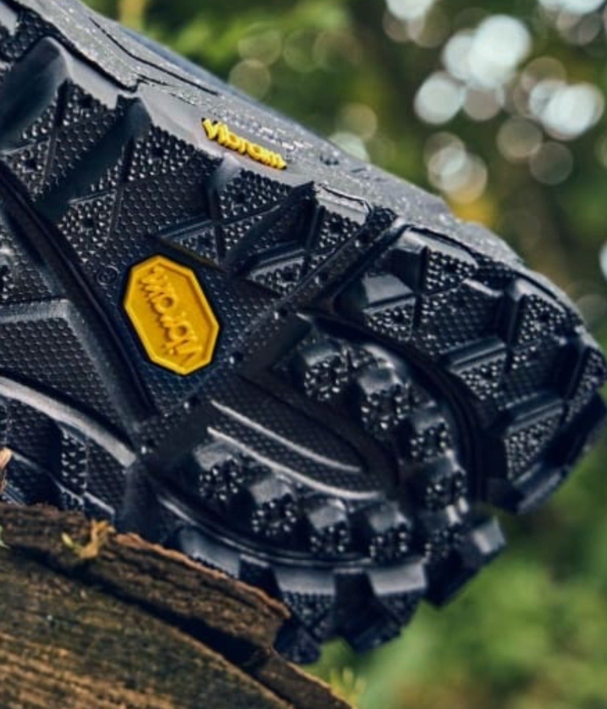 Hoka Tor Summit Hiking Shoes - Vibram® Megagrip outsole | NEON Canada