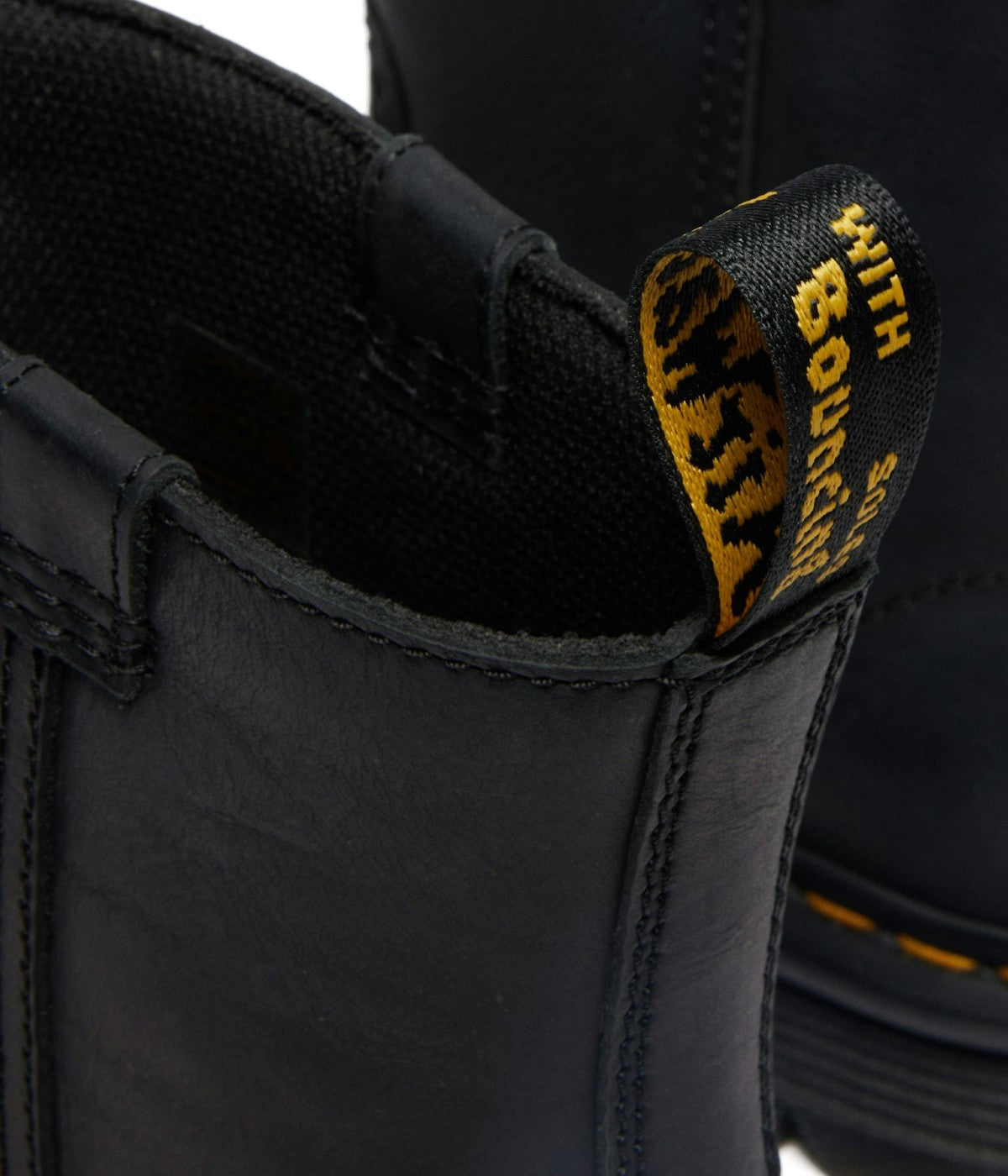 #color_Black / Wyoming