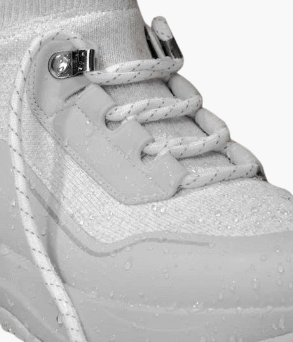 #color_Frost / White