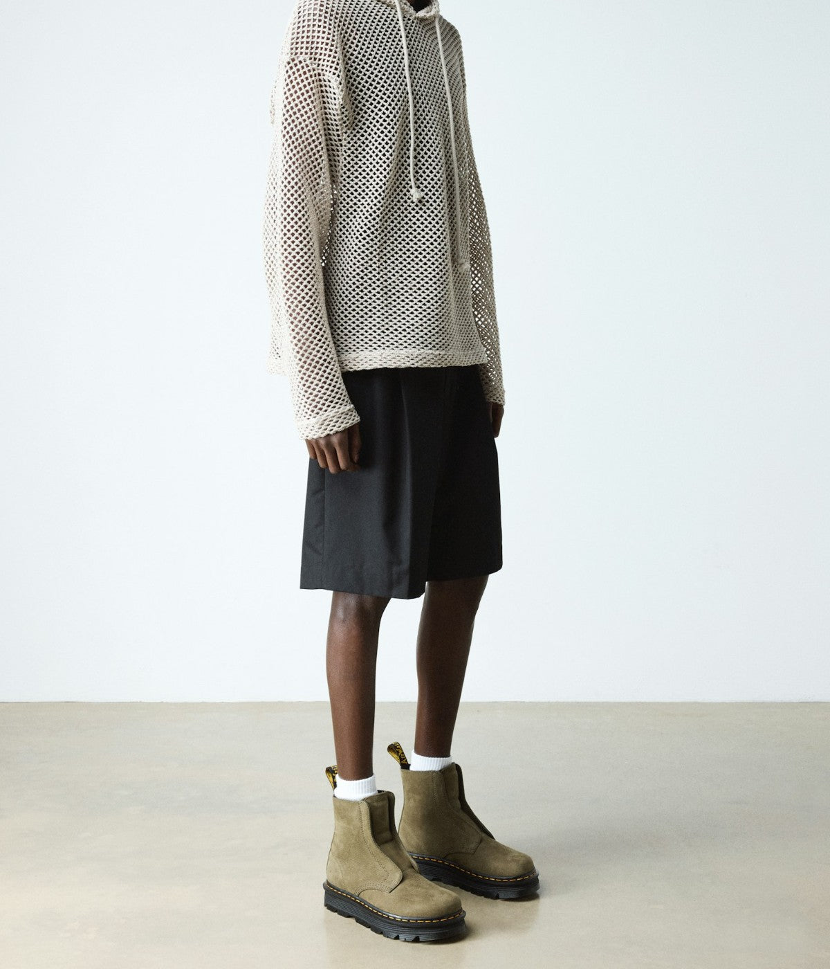 Dr. Martens Zebzag Laceless Nubuck Boots | Olive Slip On | NEON Canada
