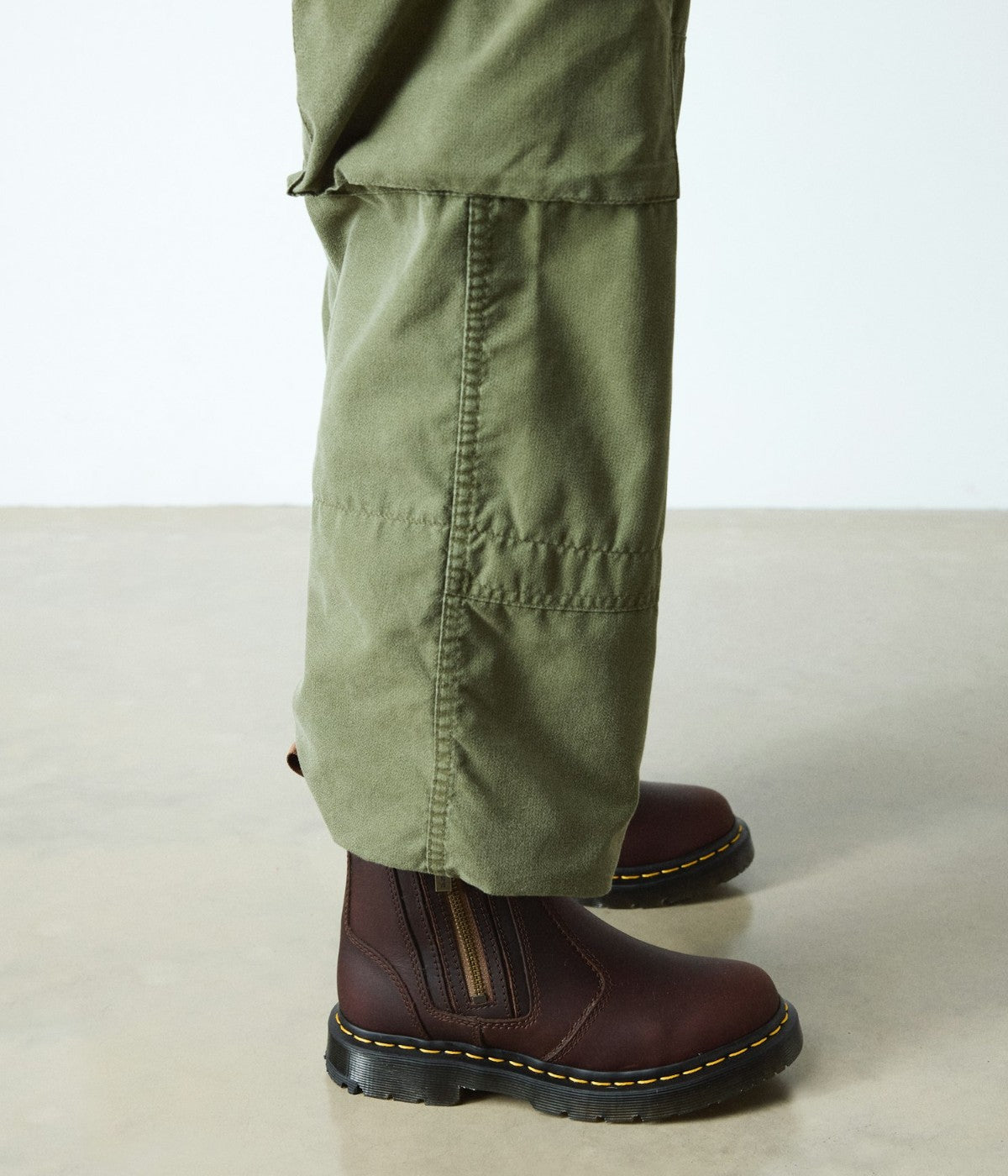 Dr. Martens 2976 Leonore Chelsea Boot – Farrier Leather with