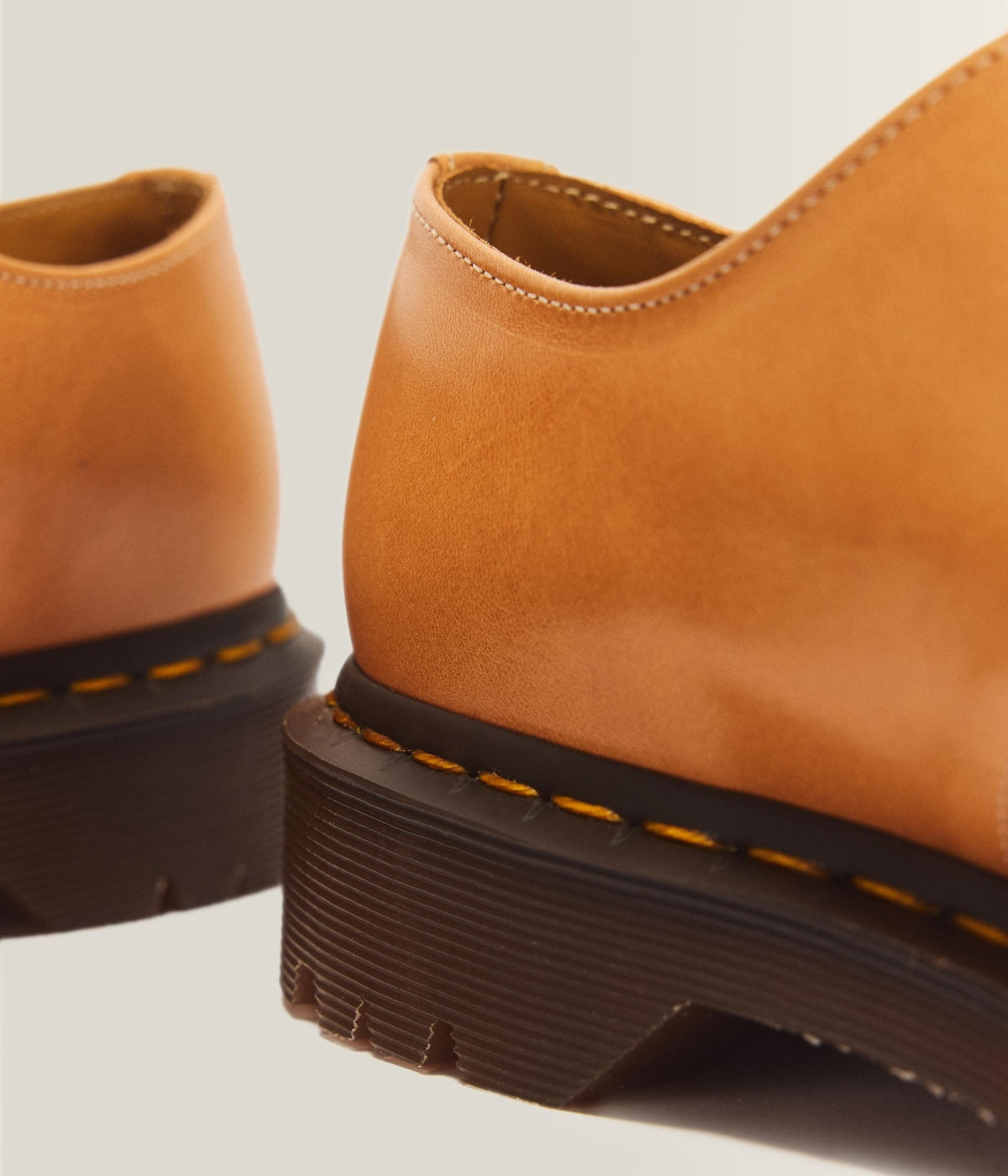 #color_Veg Tan Luxe