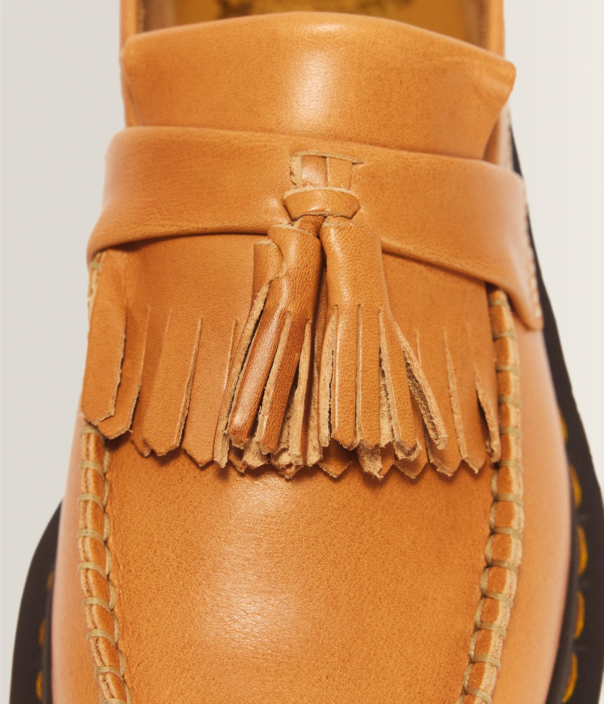 #color_Veg Tan Luxe