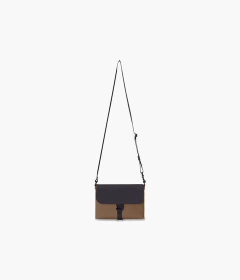 #color_Black / Chestnut
